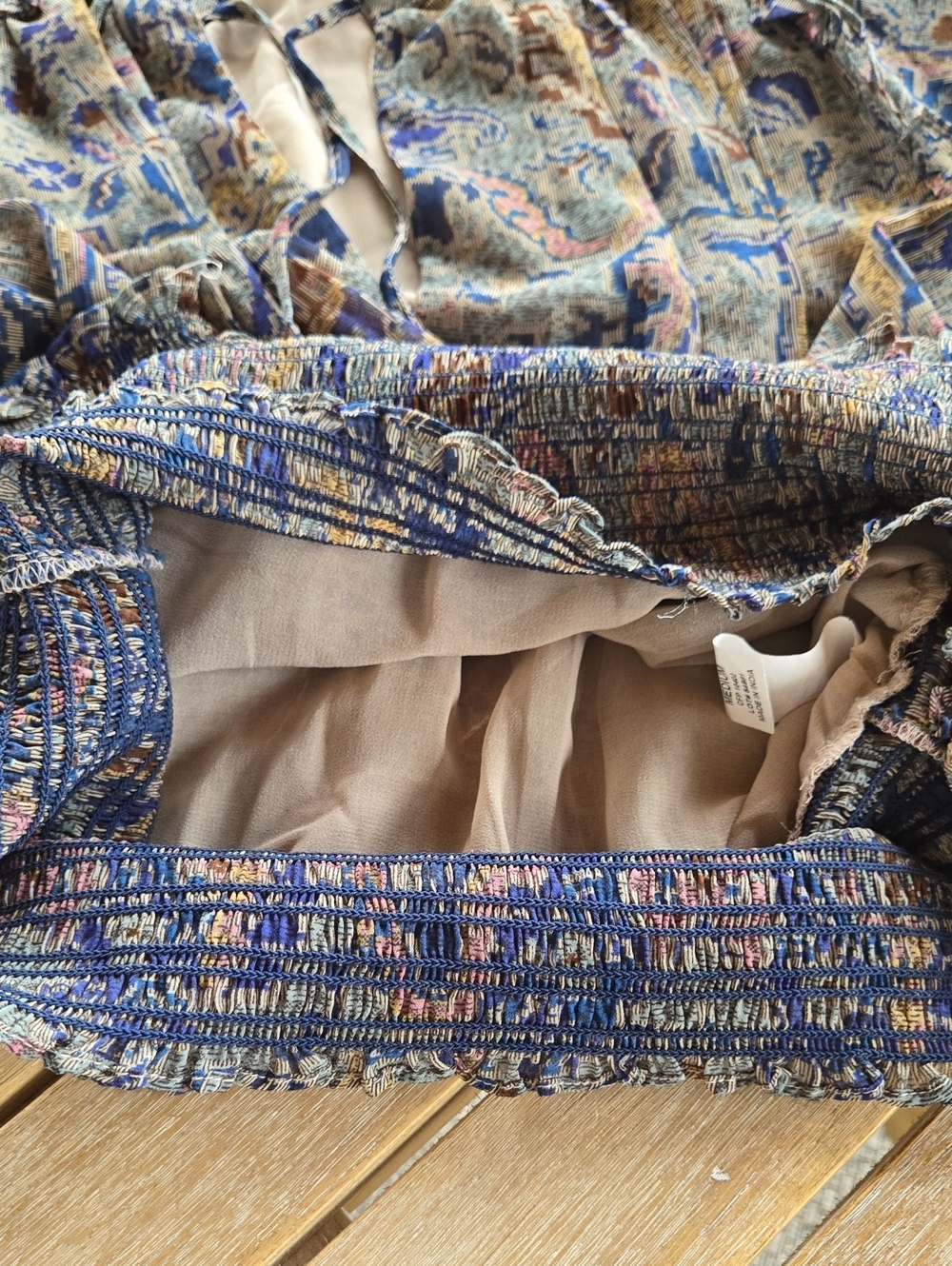 Elan Blue Tapestry Peasant Blouse M Boho Artsy Ruffle Smocked Business Flirty - Picture 7 of 10